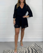 Conjunto Casual de Encaje para un Look Descontraido y Elegante