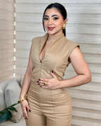 Conjunto con cuello en V, cremallera frontal y sin mangas, diseño de pierna ancha®